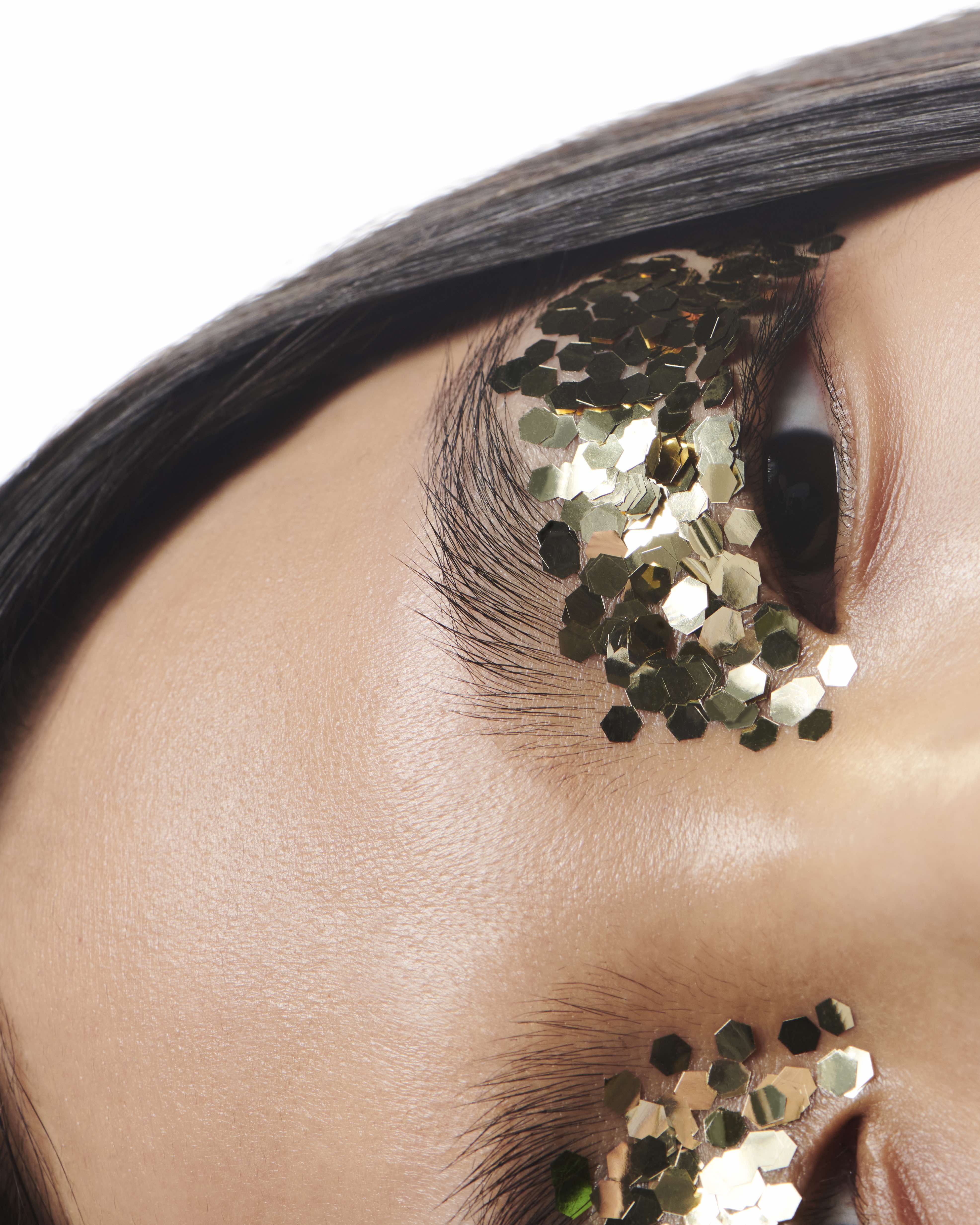 BEAUTY  - Photography by LAURENT HUMBERT